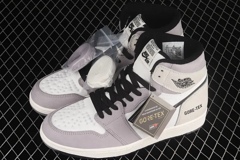 All categories Air Jordan Jordan series basketball shoes Air Jordan 1 High Air Jordan 1 Retro AJ1 Joe 1 premium white gray 3M reflective high-top basketball shoes DB2889-100